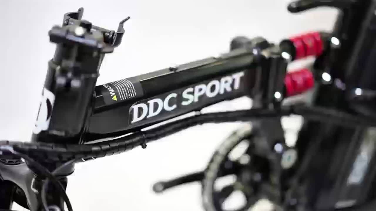 Adult Folding Electric Bicycle, Featuring a 700W Peak Motor with a 960Wh Battery, Capable of Traveling 35 Miles at Speeds Up to 20MPH. This Commuter E-Bike Includes a Removable 48V 20AH Battery, Supports a Weight of 330 Lbs